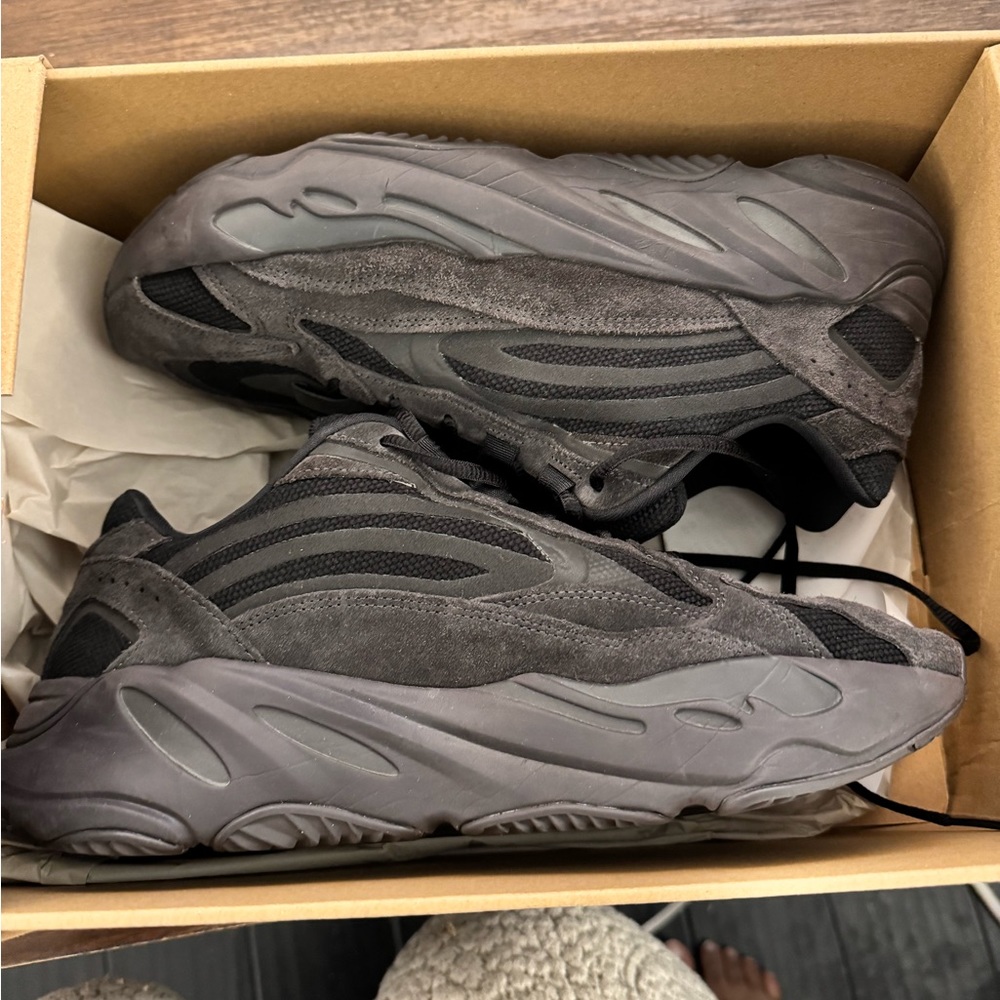 Size 11 Yeezy Boost 700 V2